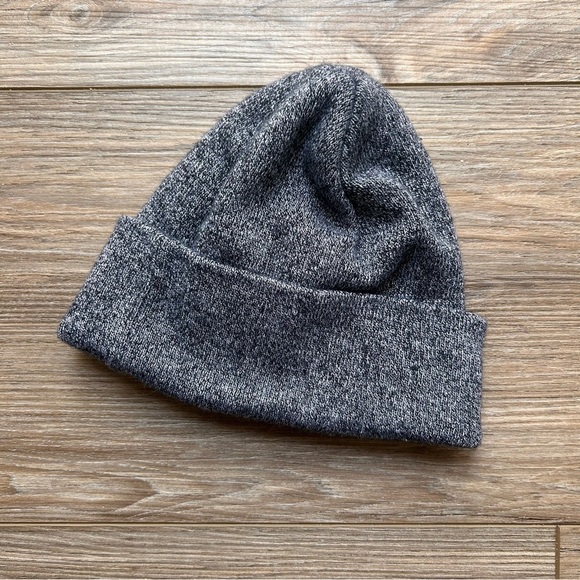 Adidas Gray Knit Hat with Trefoil Logo (One Size) - Picture 3 of 5